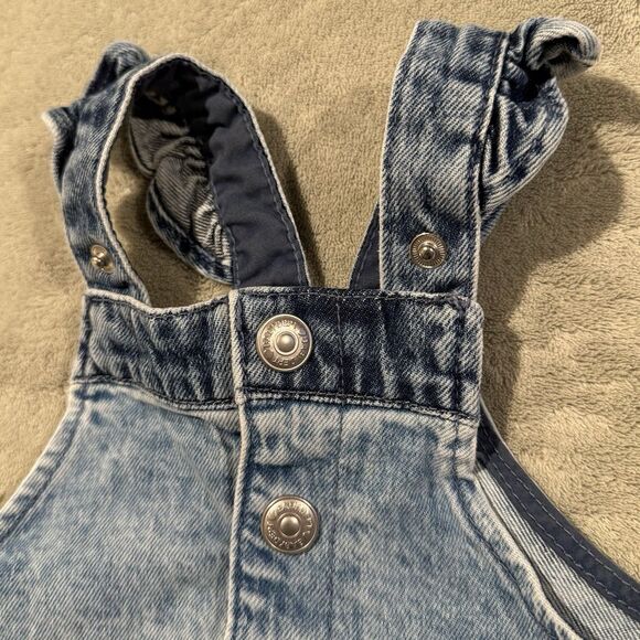 H & M Baby Girl 6 Months Acid Wash Denim Overall Dress Jumper Pockets HM Grunge - Picture 5 of 13
